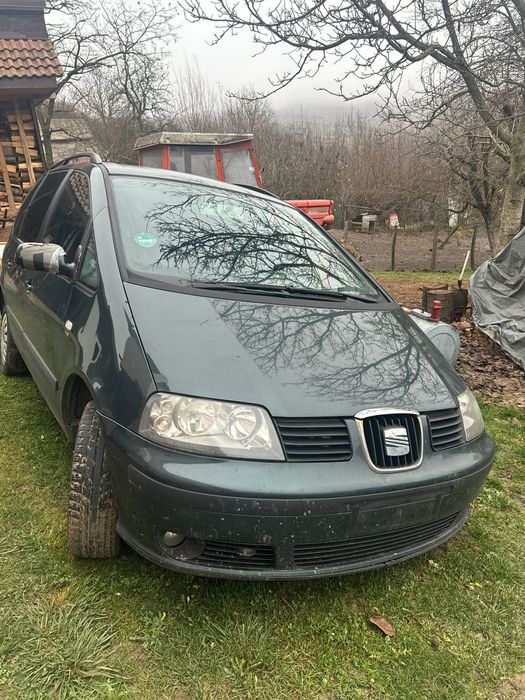 Vând Seat Alhambra