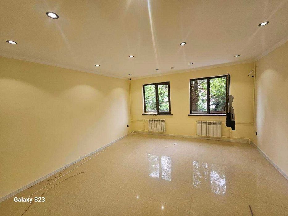 Аренда Коммерческих Помещений 76м2 и 60м2 Ор-р Метро Новза