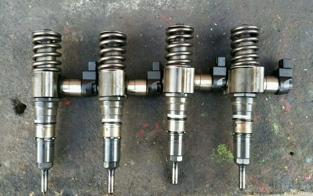 Set injectoare vw passat b6 2.0 tdi bkp