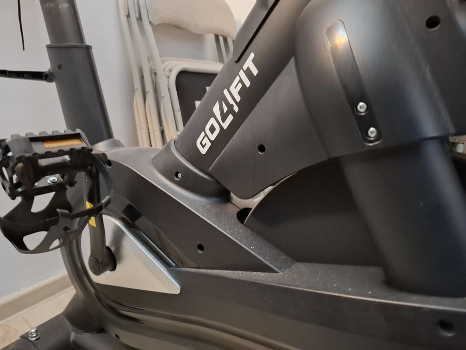 Bicicleta Spinning Magnetica GO4FIT® Model GF220 PRO, Volanta 18kg, Re