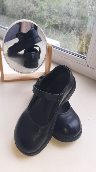 Туфли на девочку школьные