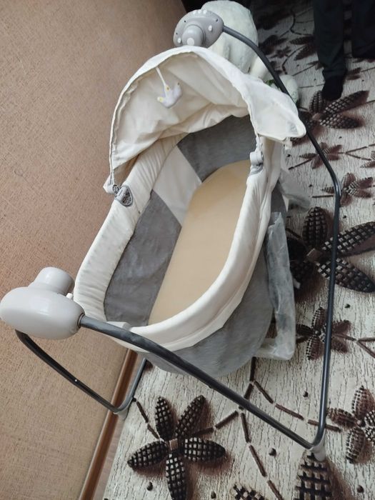 Люлка б/у ишлатилмаган пультли.