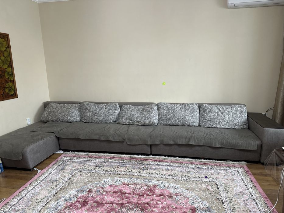 Продам диван 4,5м