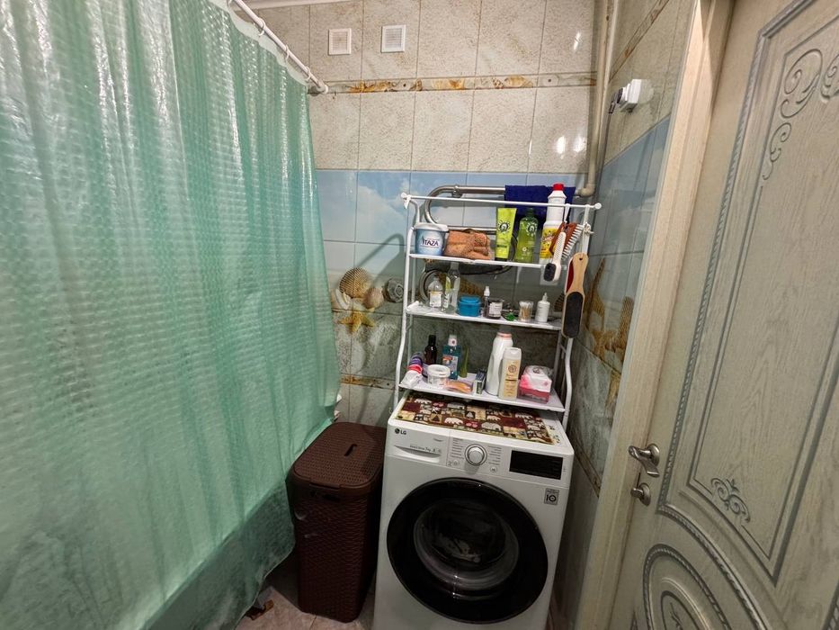 Продам 2х ком квартиру р-н 6 мкрн