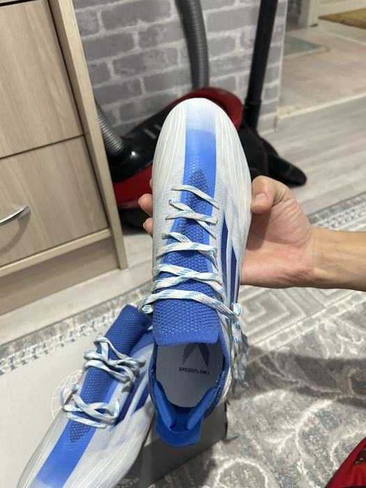 Бутсы  Adidas 42