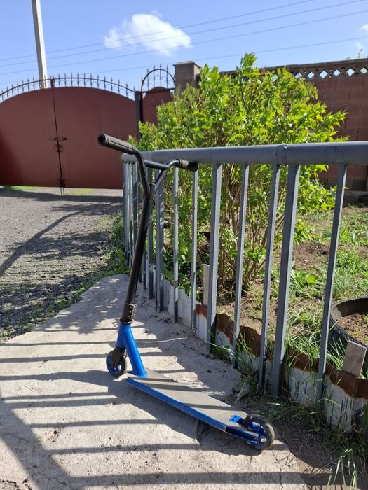 Трюковой самокат