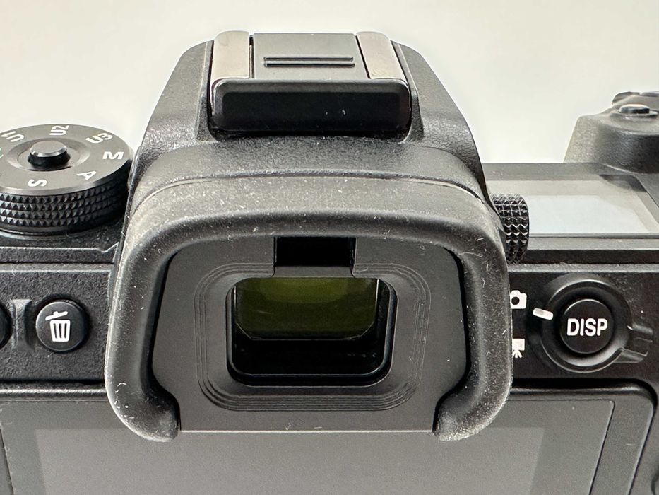 Безогледален фотоапарат Nikon Z6