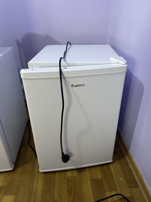 Холодильники Бирюса 2 шт