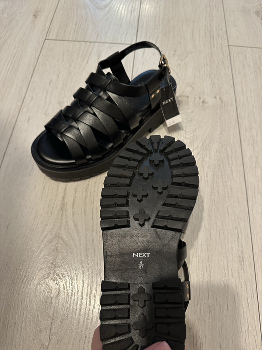 Sandale Next de piele noi