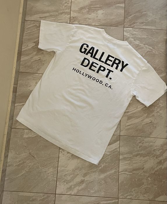 Gallery dept тениска