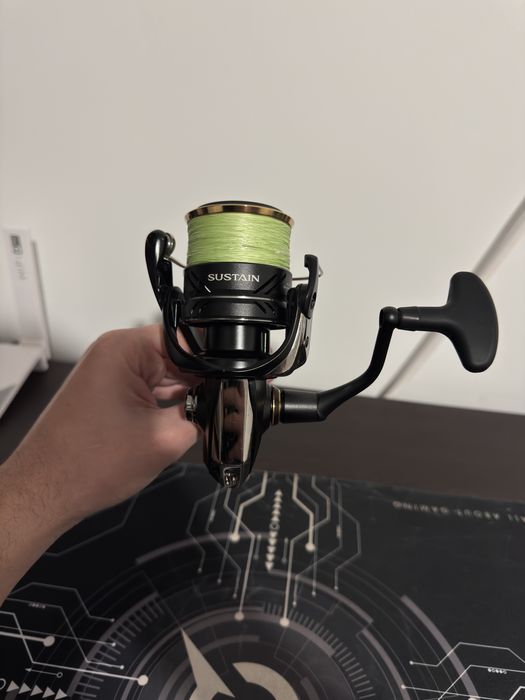 Mulineta SHIMANO Sustain FJ 4000HG