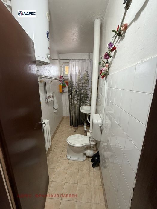 Продава се Двустаен апартамент в Левски - 66 кв.м за 305 €/кв.м - Снимка #4
