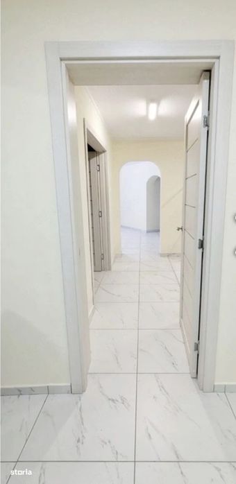 3 Camere | Bd. Unirii - Rond Alba Iulia | 102 mp | Etaj 2 | Sector 3
