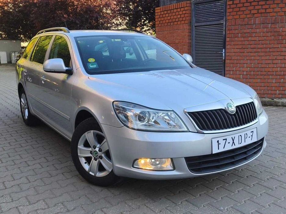 Skoda Octavia Combi 1.6 TDI GreenTech Ambition Business Line – 105 CP – 2012