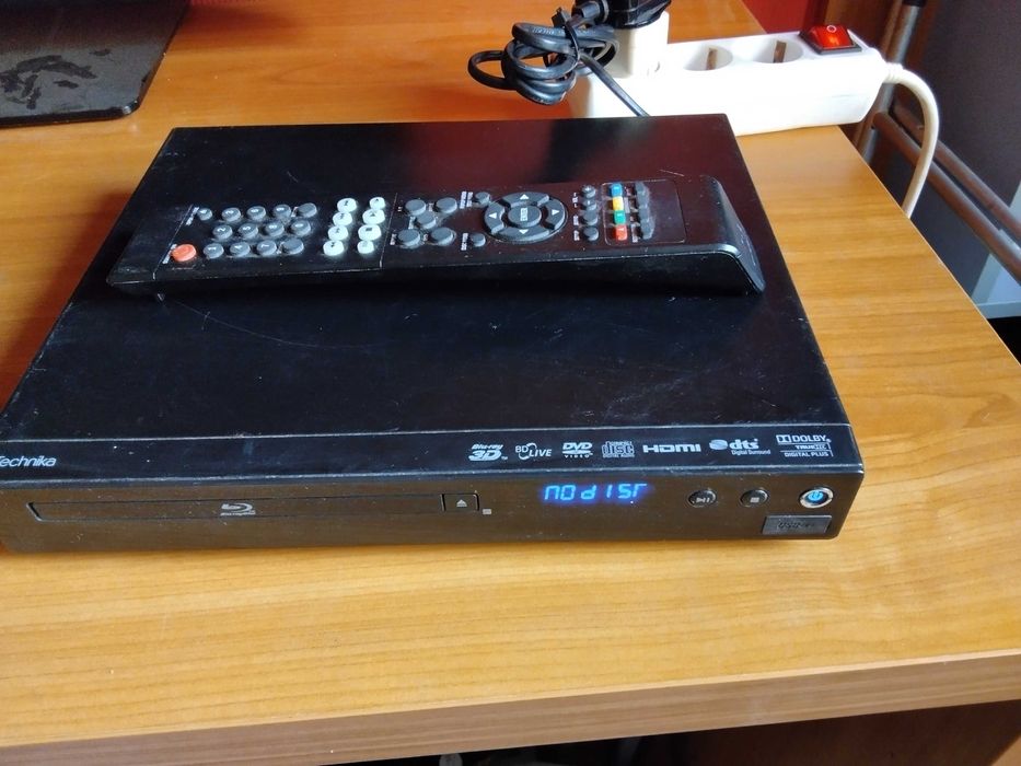 оригинален Блу Рей дивиди юесби плеър с дистанционо-Английски