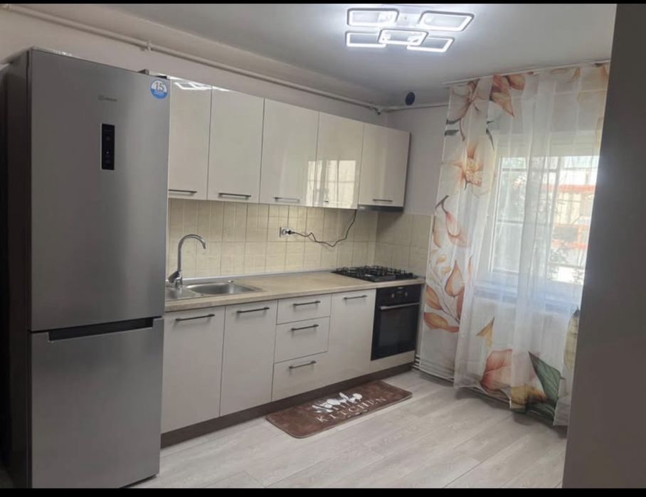 PF inchiriez ap 2 camere decom Strand