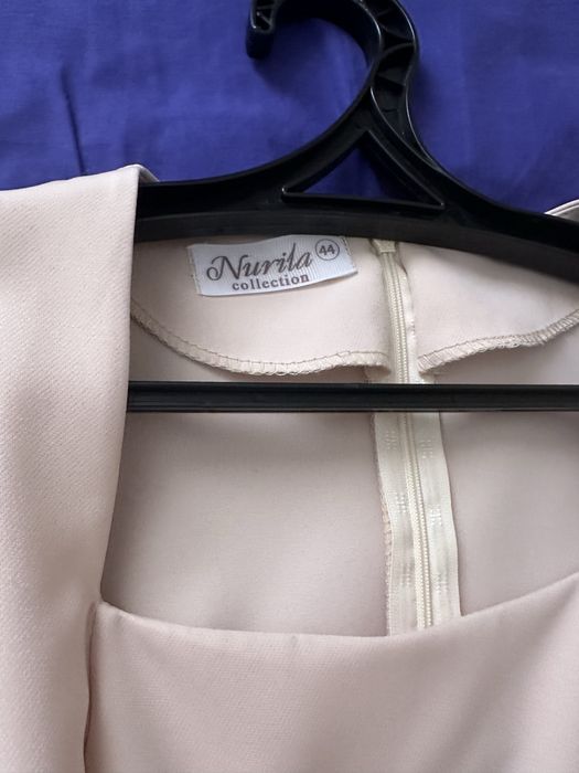 Платье женское миди