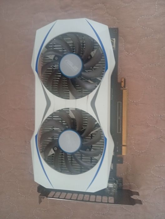 GTX 950-2gb-SSD 512GB