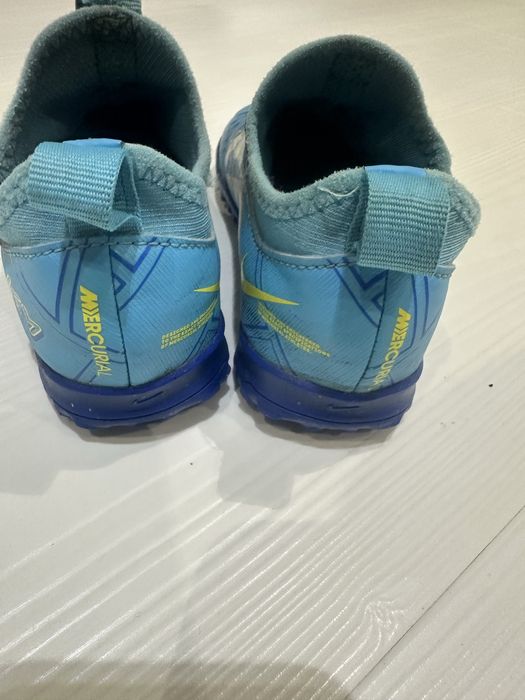 Nike детски стоножки Kylian Mbappé размер 28.5