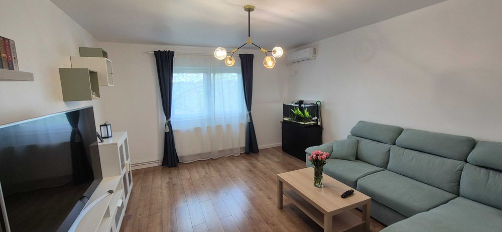 Apartament 3 camere renovat, mobilat și utilat