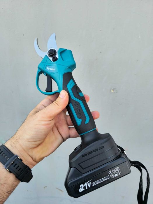 Акумулаторна лозарска ножица Toolsa