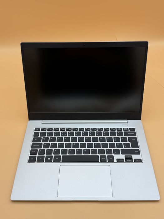 Samsung Galaxy Book Go Lite/ 8GB RAM/ Amanet R Shop Gold/ Cod 147