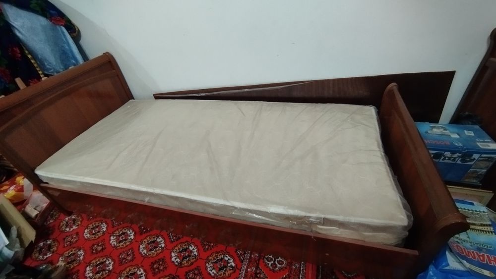 Продается кровать