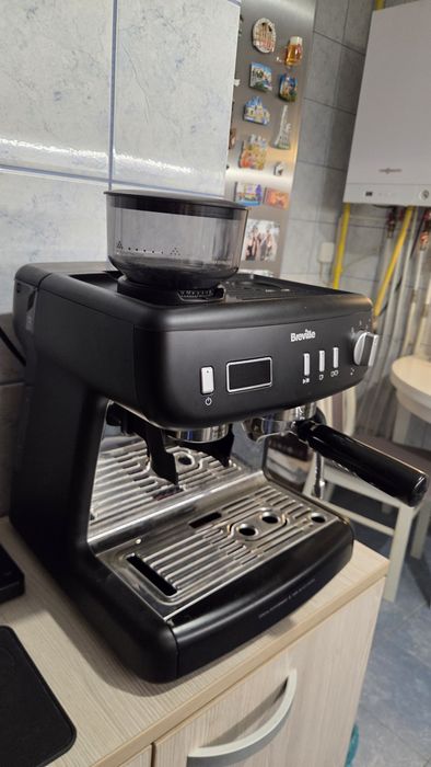 Breville Barista Max Plus Espresso Machine with Grinder