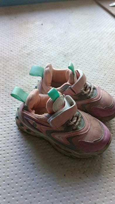 Продам обуви, крассовки