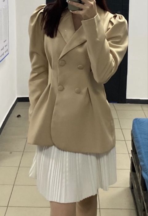 Пижжак притальенный,и юбка