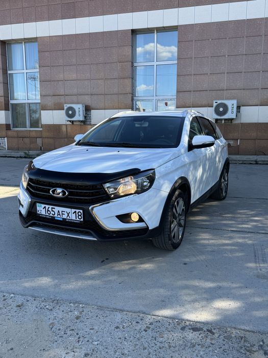 Продам Lada vesta sw cross