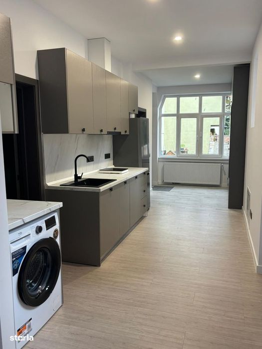 Apartament 1 dormitor , zona Parcul Municipal !