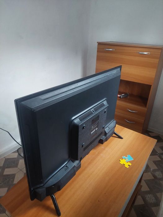Vand smartivi cu uwifi ney