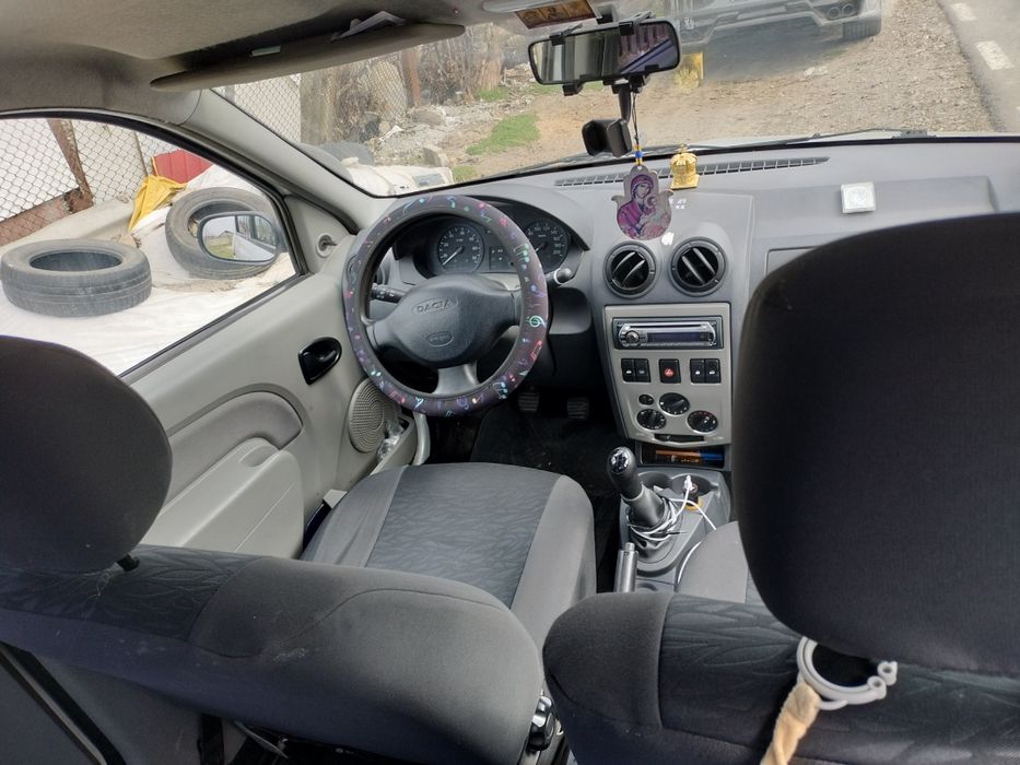 Dacia Logan  2009