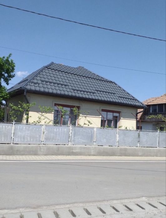 Executăm acoperișuri mansardări dulgherie reparati acoperisuri