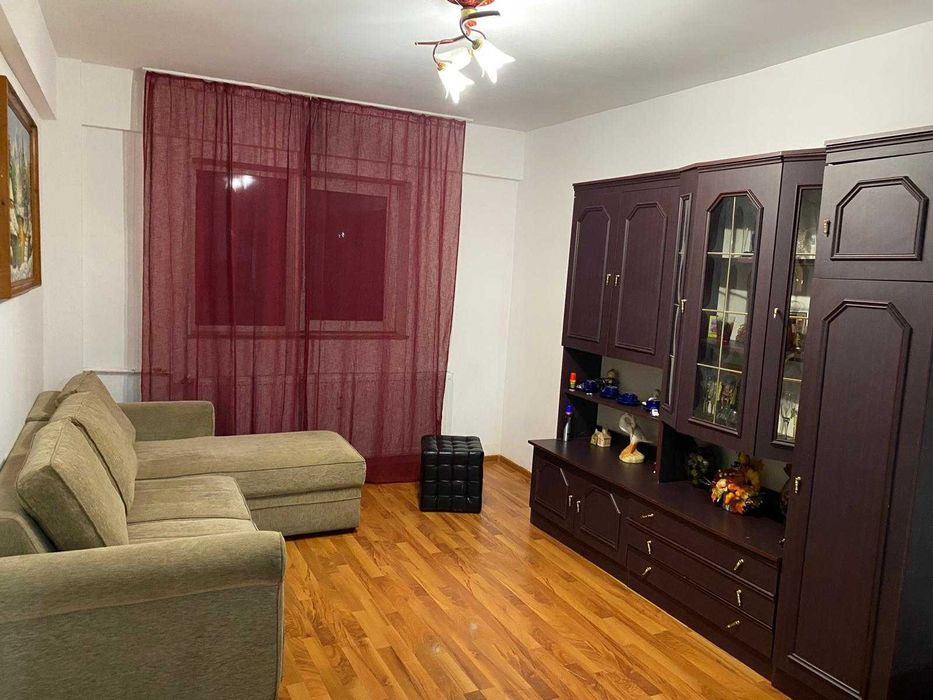 Apartament de inchiriat, 3 camere, Piata Mica, Mihai Viteazu