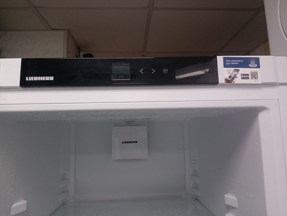 Комбиниран хладилник с фризер Liebherr No Frost WI-FI 2години гаранция