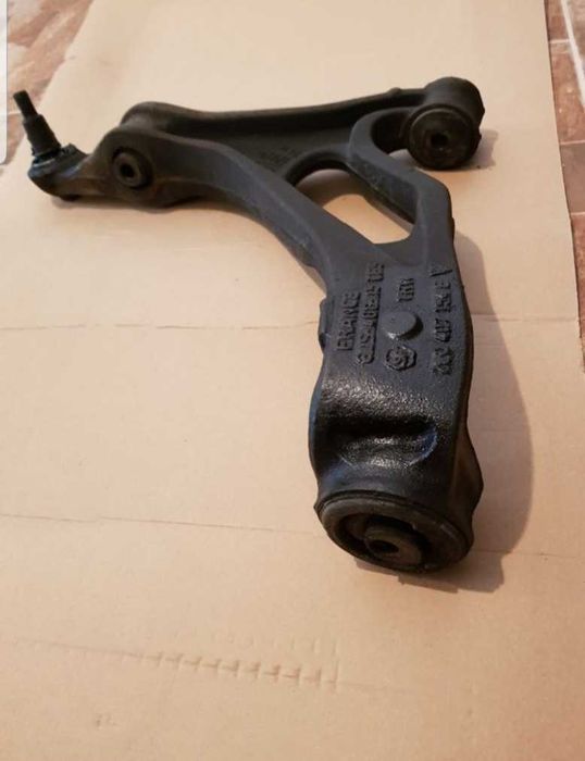 Носач  Тоuareg   ляв   2008 г.