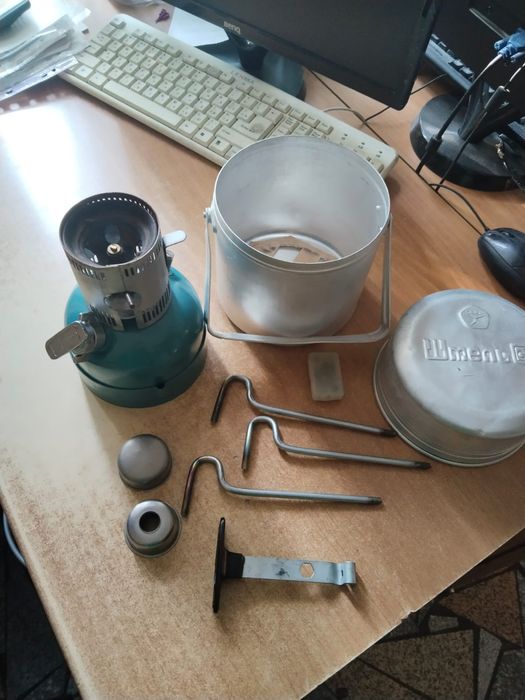 Примус для приготовления пищи.