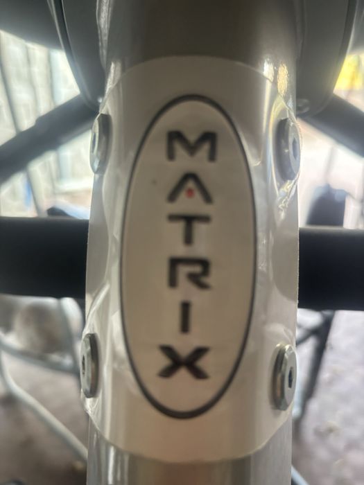 Продам лыжный тренажер  Matrix