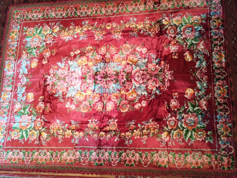 Старинный Палак, Кадимги Палак. Антиквар. Ковер.