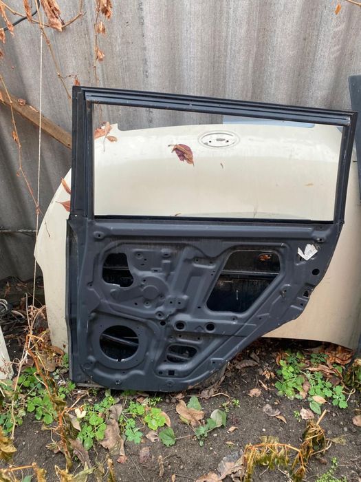 Двери и Капот Kia soul