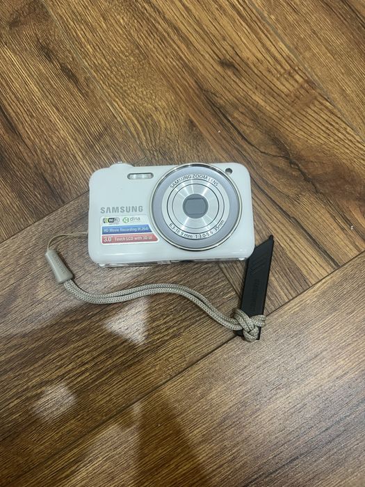 Цифровая камера Samsung ST80