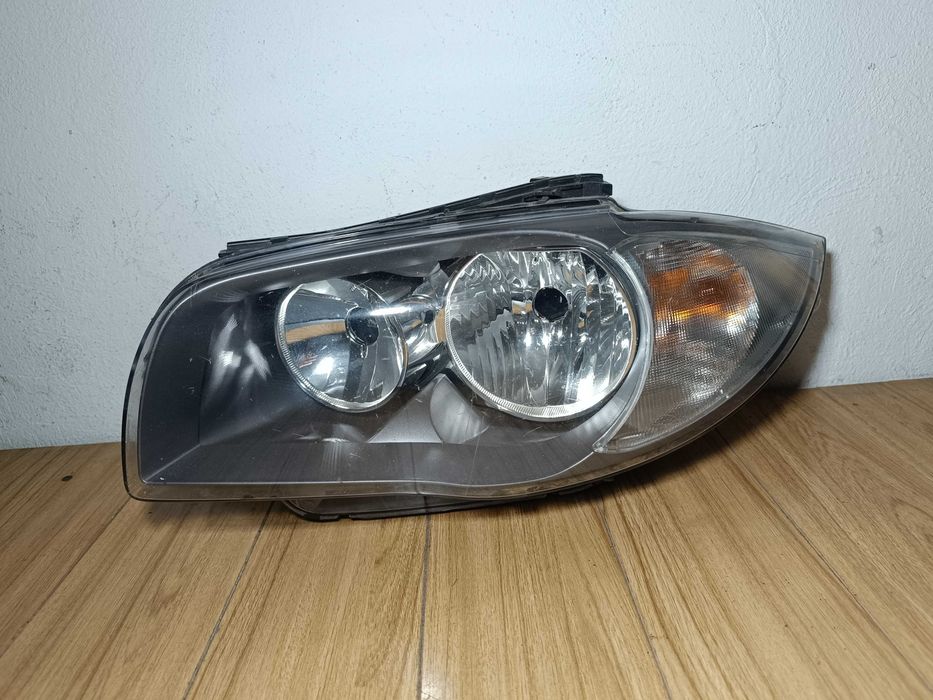 Фары 2шт Галоген BMW 1 серия E87 E81 Оригинал Б/У БМВ 1 series Е87 Е81