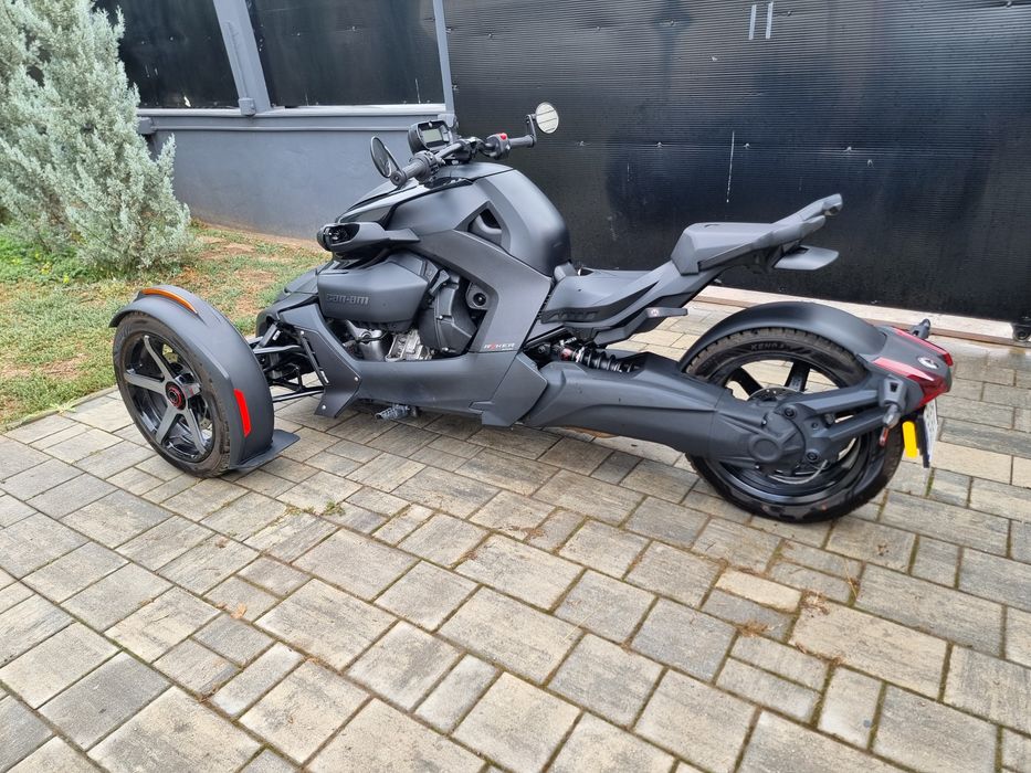 Can-Am Ryker 900 SPORT - 82cp