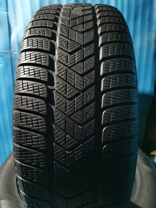 235/55 R18 - pirelli m+s 4 bucati