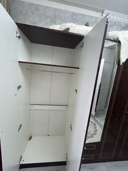 шкаф для спальни с зеркалом!