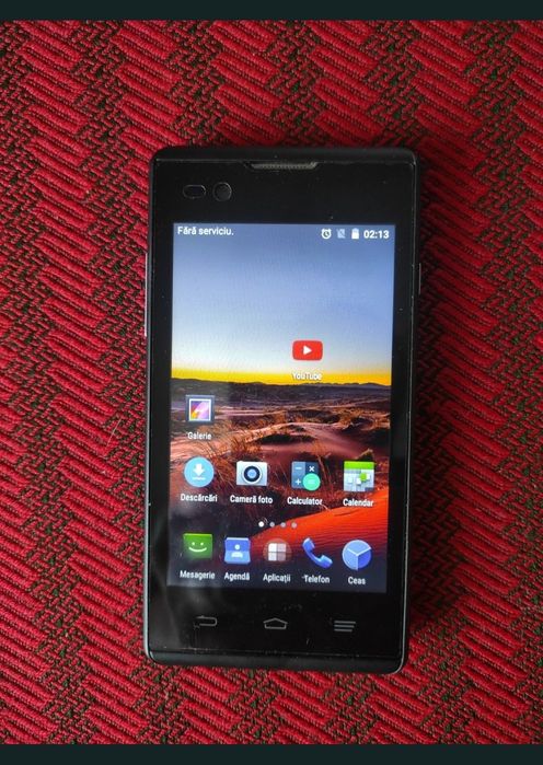 Telefon cu touchscreen cu camera video