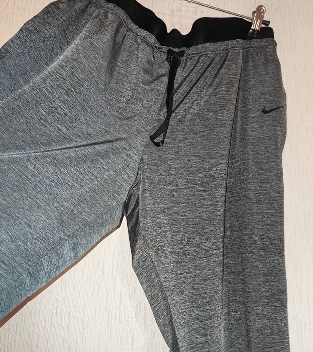 Nike, бермуди за спорт, М
