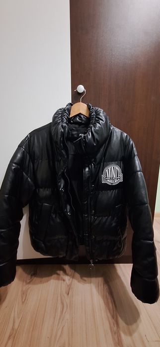 Дамско яке бомбър